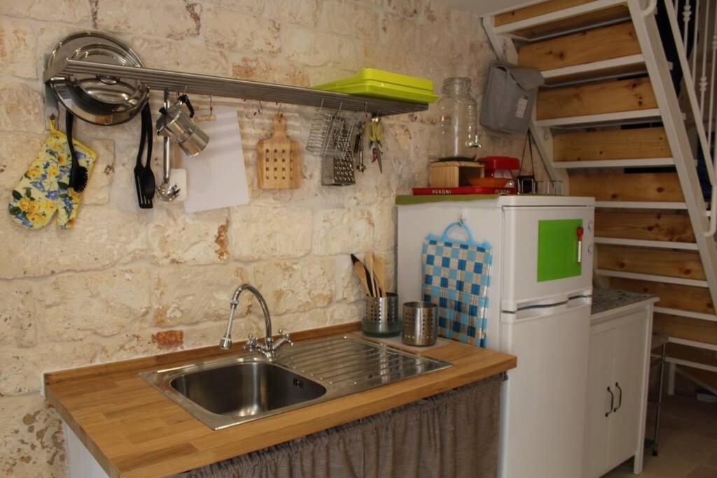 Casa Cleto Monolocale Grazioso Per Vacanze Ostuni Eksteriør billede